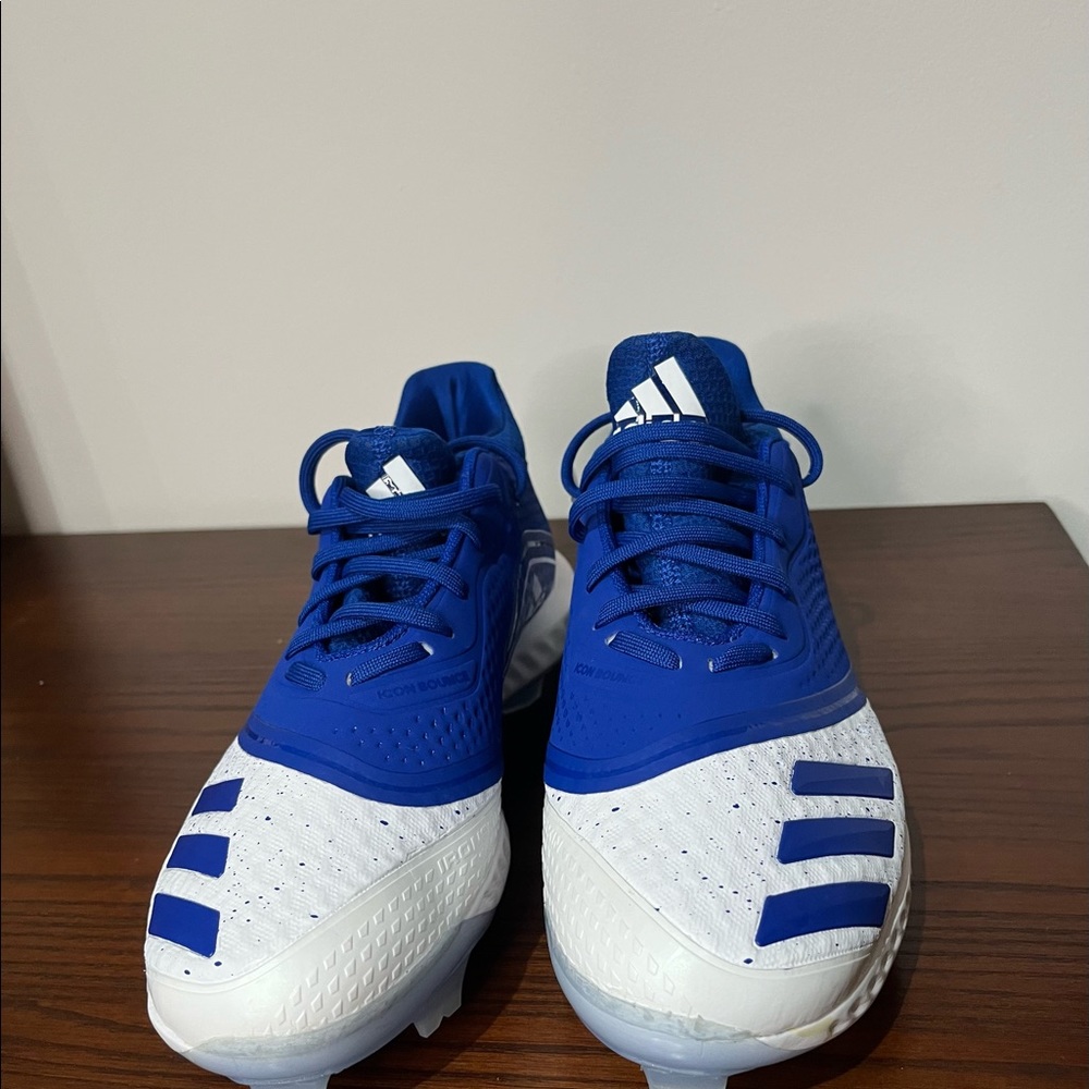 Adidas V Icon Bounce Baseball Softball Cleats